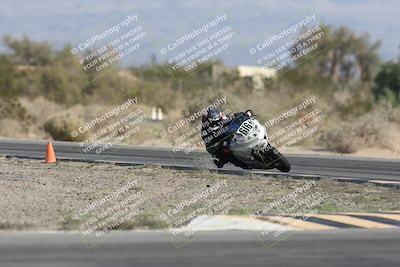 media/Jan-09-2026-Support Moto Racing (Fri) [[386df380ef]]/1-Racer Group/Practice 1 (Turn 5)/